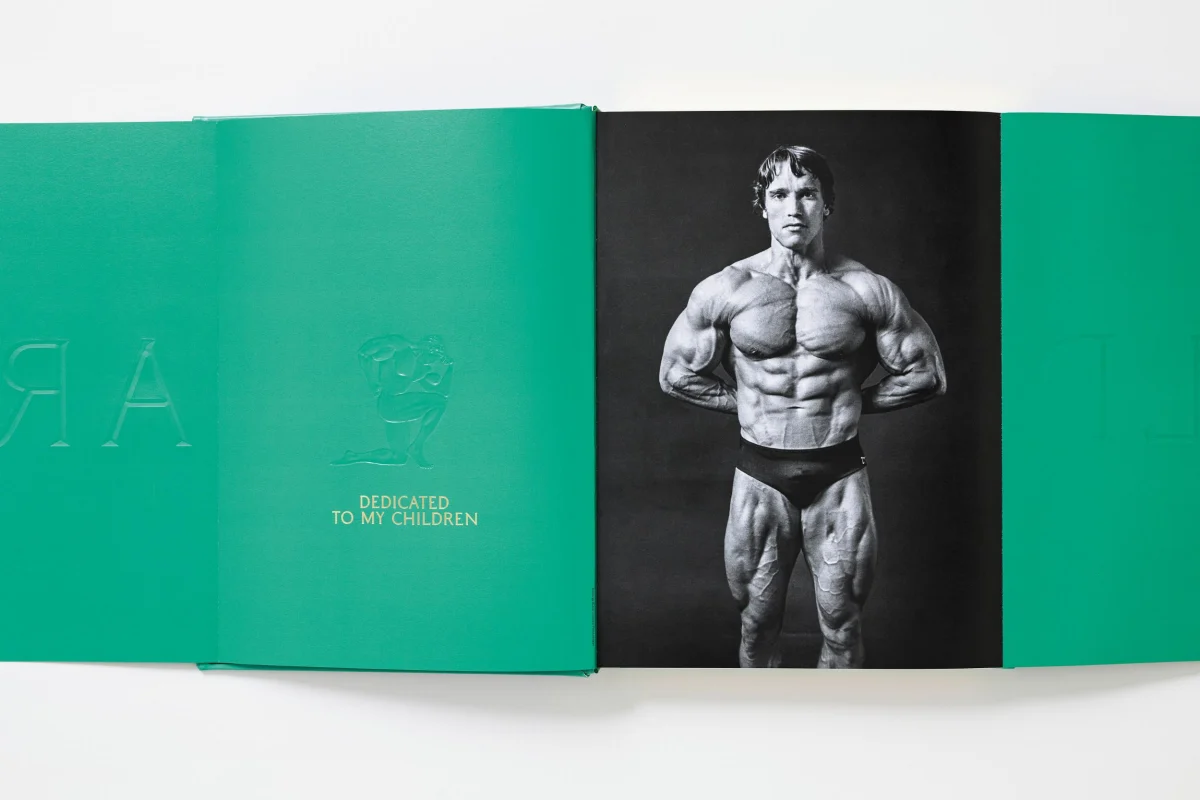 ARNOLD. Annie Leibovitz Art Edition