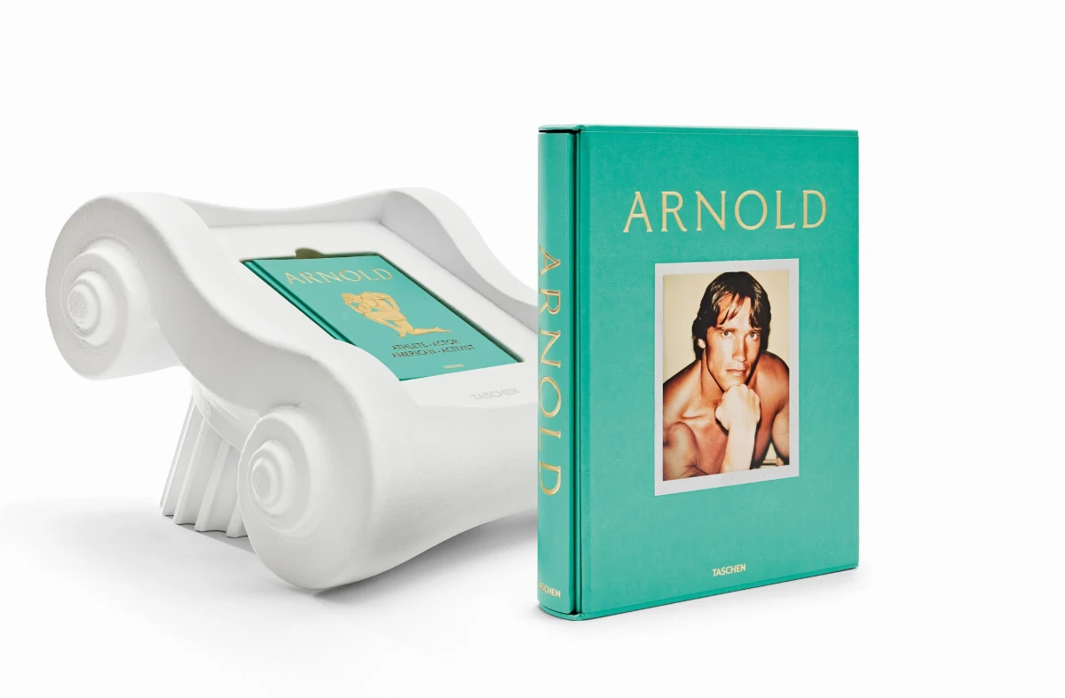 ARNOLD. Annie Leibovitz Art Edition