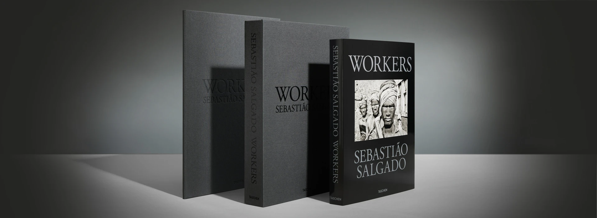 Sebastião Salgado. Workers