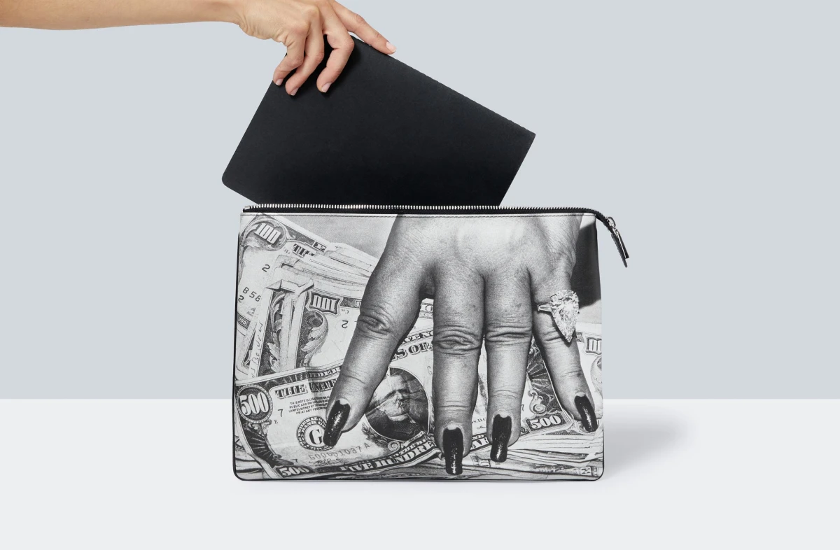 TASCHEN Pouch. Helmut Newton ‘Fat Hand and Dollars’